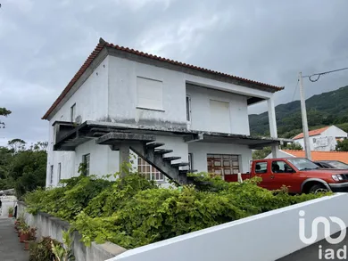 Casa/Moradia em Urzelina (São Mateus)