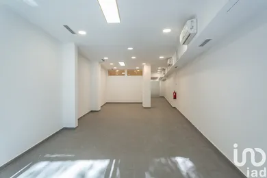 Boutique/Local commercial  à Estrela