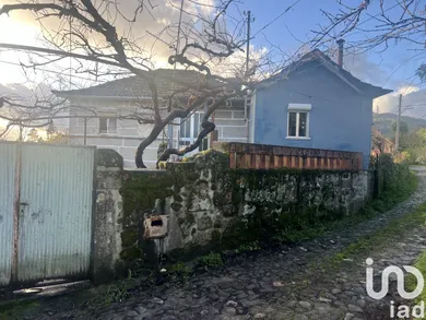 Maison à Santa Cruz da Trapa e São Cristóvão de Lafões