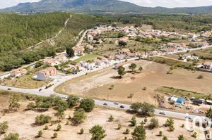 Land at Sesimbra (Castelo)