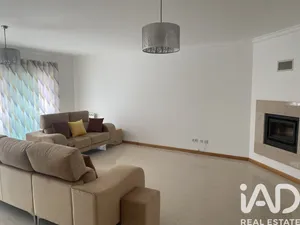 Apartamento T3 em A dos Cunhados e Maceira