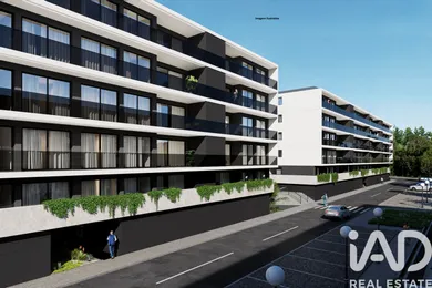 Apartamento T4 em Fânzeres e São Pedro da Cova