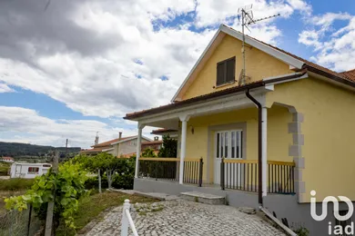 Demeure à São Pedro de Agostém