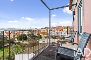 Apartamento T1 em Misericórdia