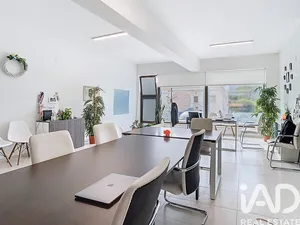 Shop/Premises commercial at Porto de Mós - São João Baptista e São Pedro