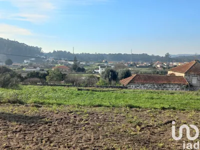 Fotografia 5 de Terreno de 950 m² em Creixomil E Mariz