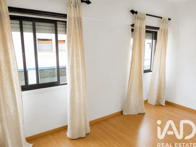 Apartamento T1 em Santo António