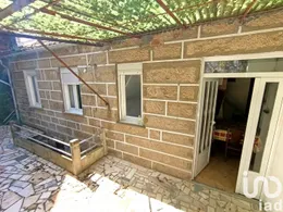 Casa/Moradia  em Vila e Roussas