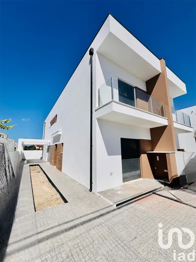 House in Fernão Ferro