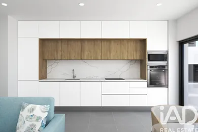 Apartamento T3 em Mexilhoeira Grande