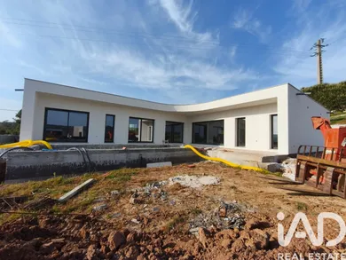 Casa/Moradia em Salir de Matos