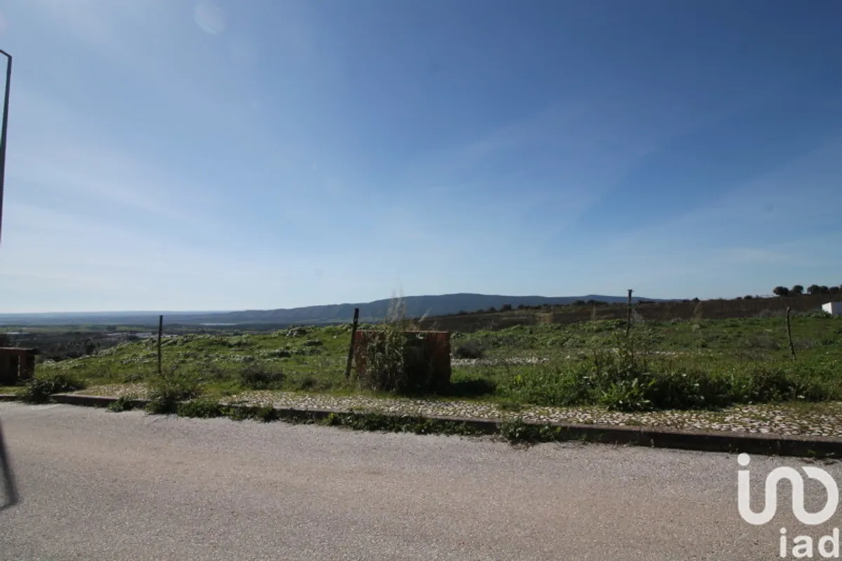 Terreno urbano de 400 m² em Rio de Moinhos