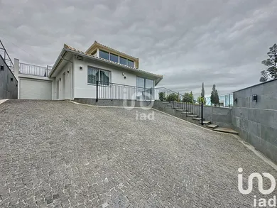 House  in Funchal (São Pedro)
