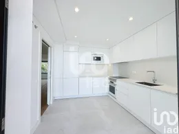 Apartamento T4 em São Martinho