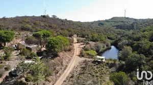 Building plot at Bensafrim e Barão de São João