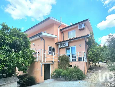 House  in Adoufe e Vilarinho de Samardã