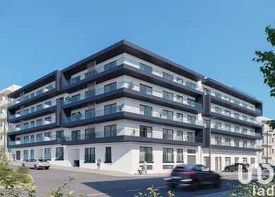 Apartamento T2 em Quelfes