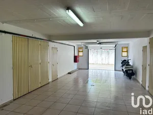 Lugar de garagem  em Charneca De Caparica E Sobreda