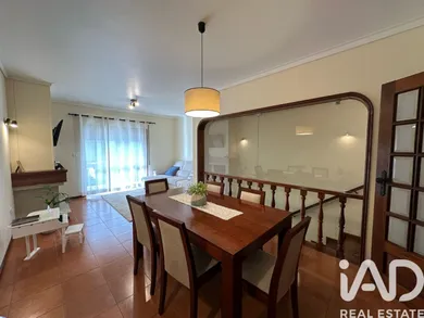 Casa/Moradia  em Oiã