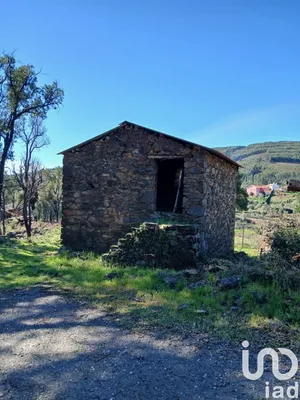 Casa de campo em Alvares