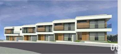 Townhouse in Oliveira De Azeméis, Santiago De Riba-Ul, Ul, Macinhata Da Seixa E Madail