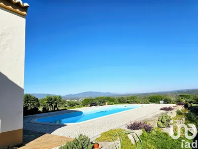 Maison  à Mexilhoeira Grande