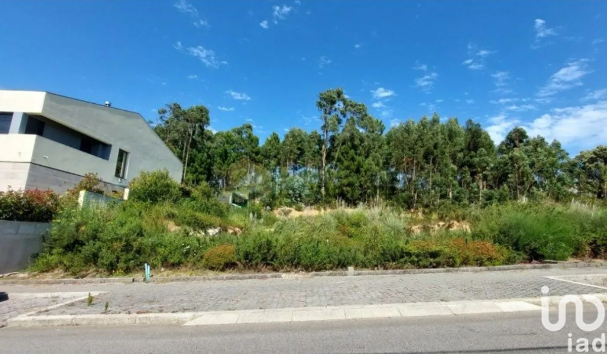 Terreno de 534 m² em Gulpilhares E Valadares