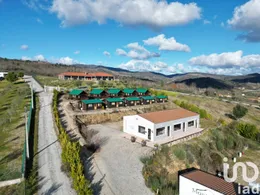 Casa de campo em Podence e Santa Combinha