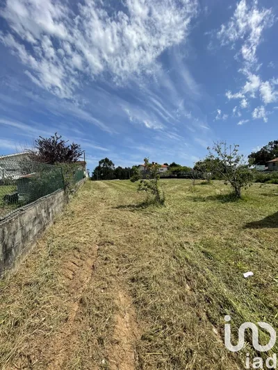 Fotografia 6 de Terreno urbano de 953 m² em Sanfins