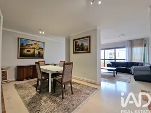 Apartamento T3 em Lumiar