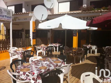 Shop/Premises commercial at Albufeira e Olhos de Água