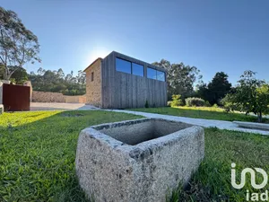 Maison  à Estorãos