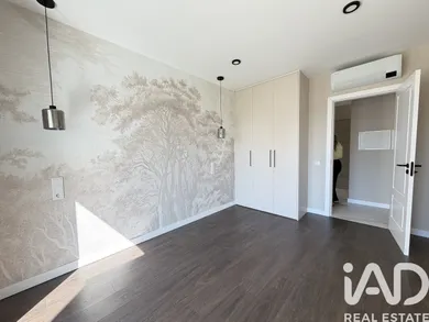 Apartamento T4 em Armação de Pêra