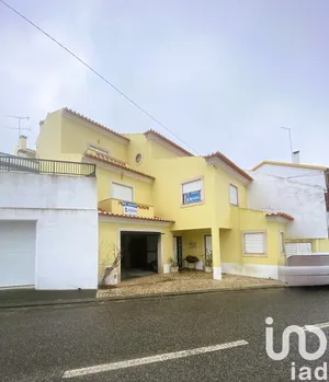 House at Carvoeira e Carmões