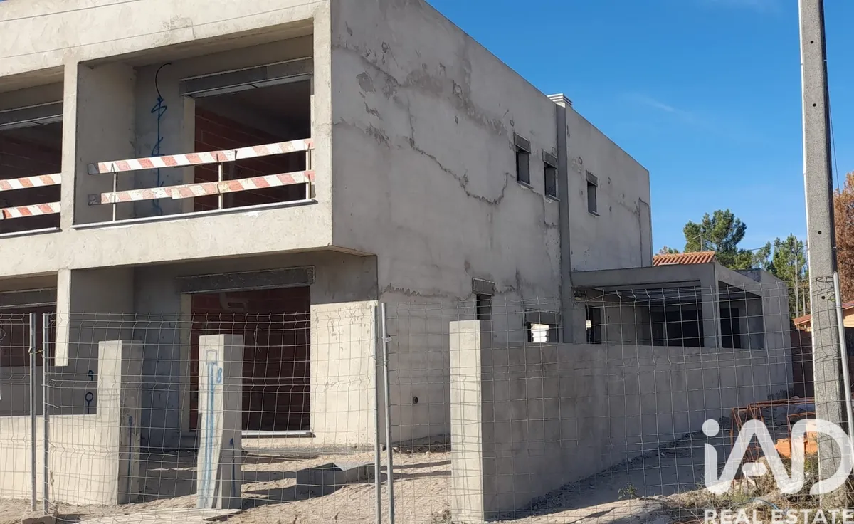 Casa/Moradia 3 quartos de 134 m² em Fernão Ferro
