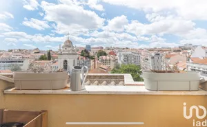 Apartment T3 at Arroios