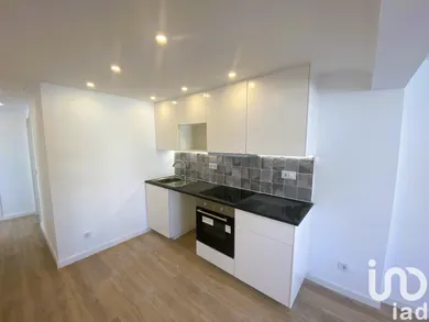 Appartement T2 à Santa Iria de Azoia, São João da Talha e Bobadela