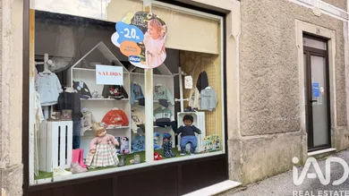 Shop/Premises commercial in Amiais de Baixo