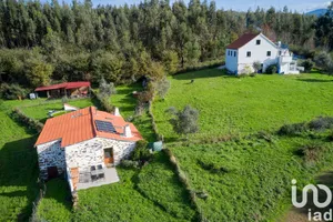 Maison  à Santa Ovaia e Vila Pouca da Beira
