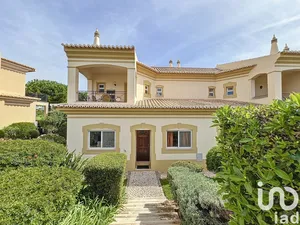 Maison  à São Gonçalo De Lagos