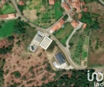 Fotografia 1 de Terreno urbano de 514 m² em Madalena e Samaiões