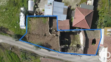 Casa/Moradia  em Friúmes e Paradela