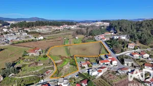 Terreno urbano  em Cristelos, Boim e Ordem