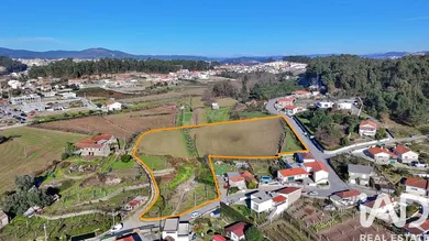 Terreno urbano  em Cristelos, Boim e Ordem