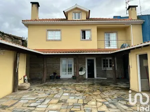 Mansion at São Pedro de Agostém