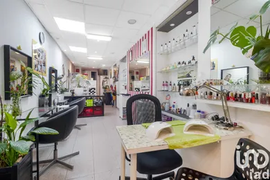 Shop/Premises commercial at Estrela