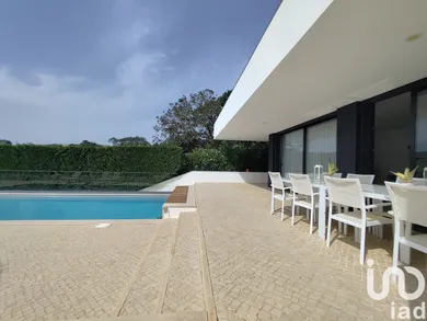 House  in Cela