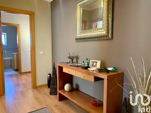 Apartamento T3 em Estômbar e Parchal