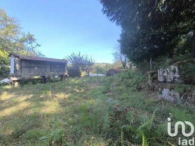 Fotografia 1 de Terreno urbano de 3186 m² em Ruivães e Campos