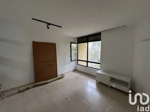 Apartamento T1 em Massamá e Monte Abraão